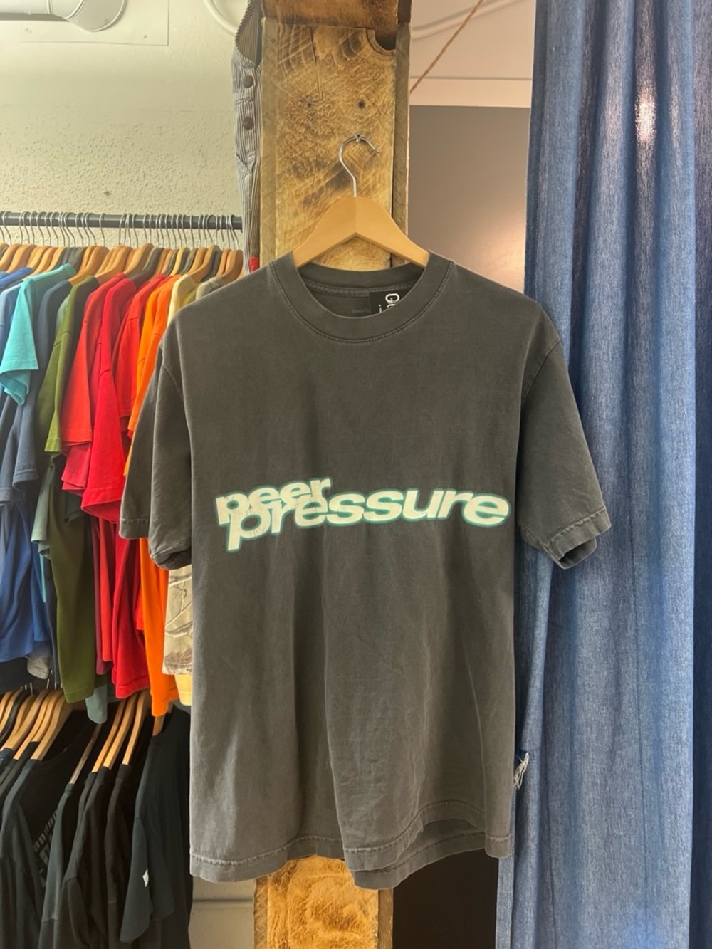 Vintage Peer Pressure grey t-shirt